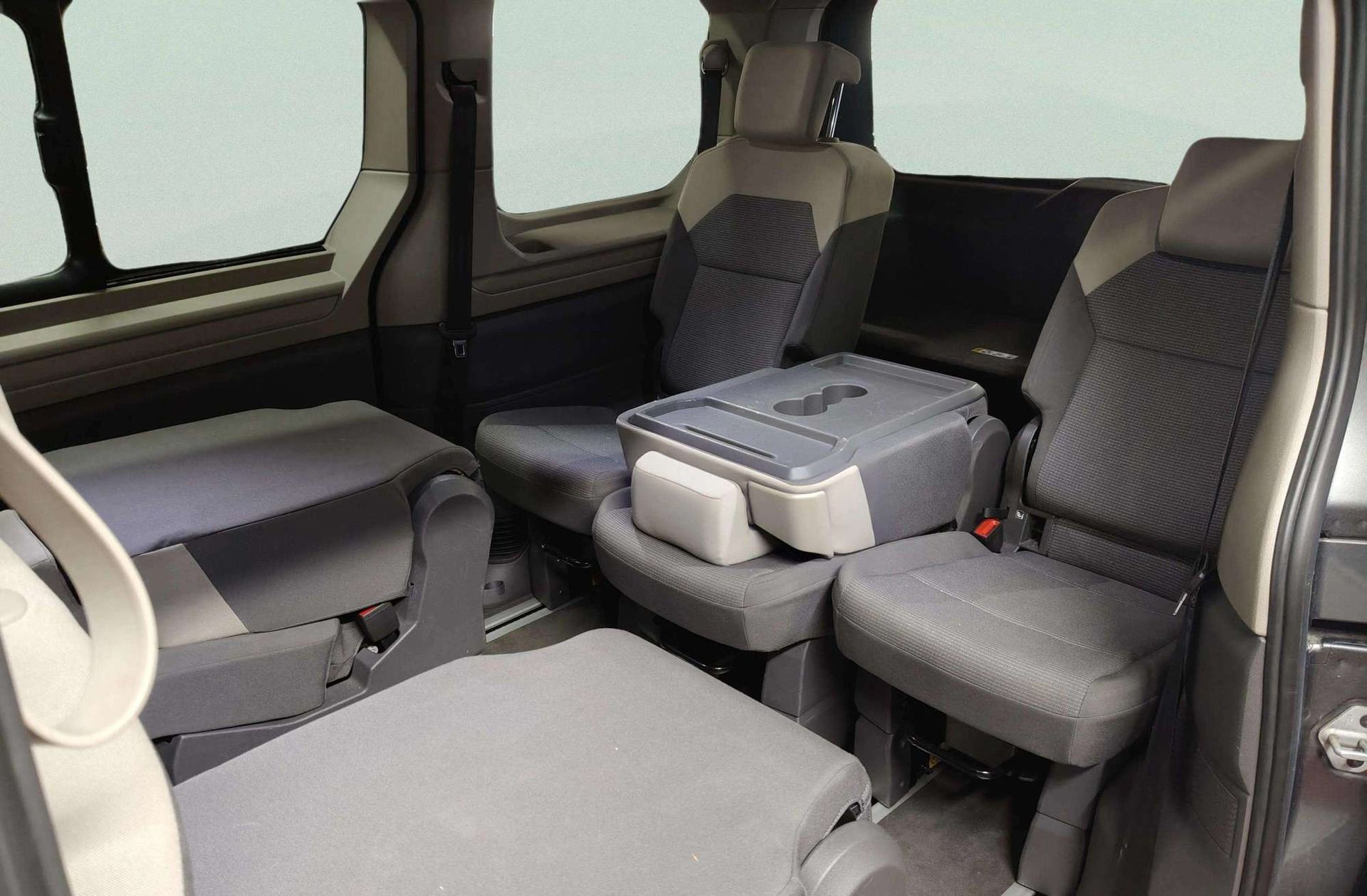 Volkswagen Multivan 1.4 TSI PHEV Batalla Corta DSG 7 plazas - foto 16