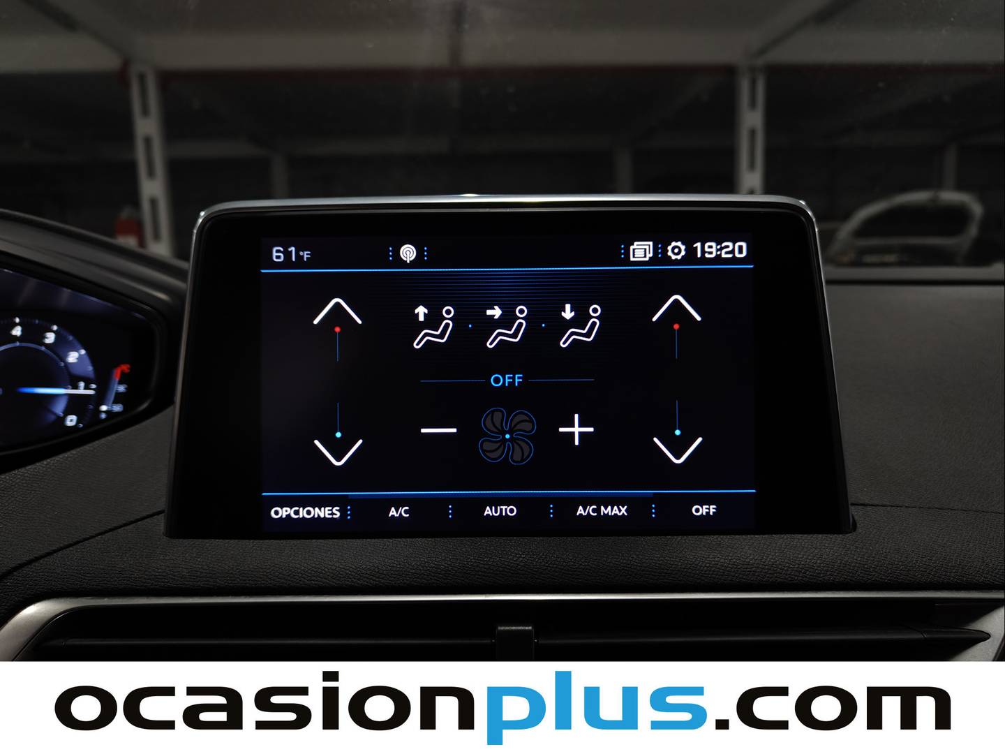 Foto Peugeot 3008 Peugeot 3008 BlueHDI 130 S&S Allure 96 kW (130 CV)