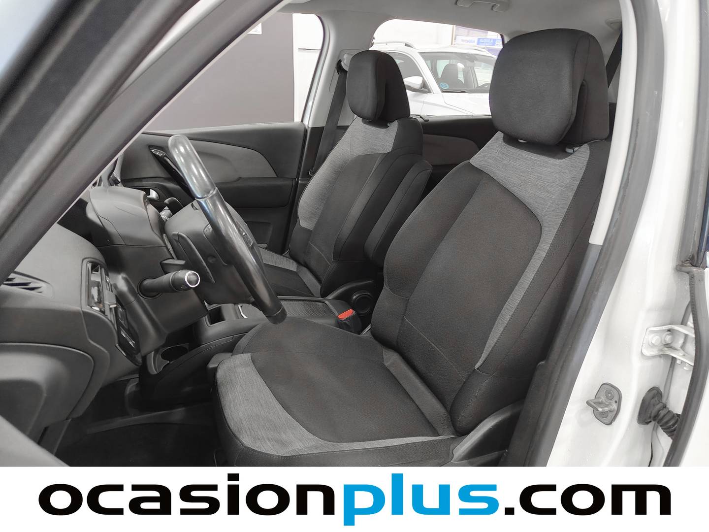 Foto asientos delanteros Citroën C4 Spacetourer Citroën C4 Spacetourer PureTech 130 S&S Feel EAT8 (130 CV)