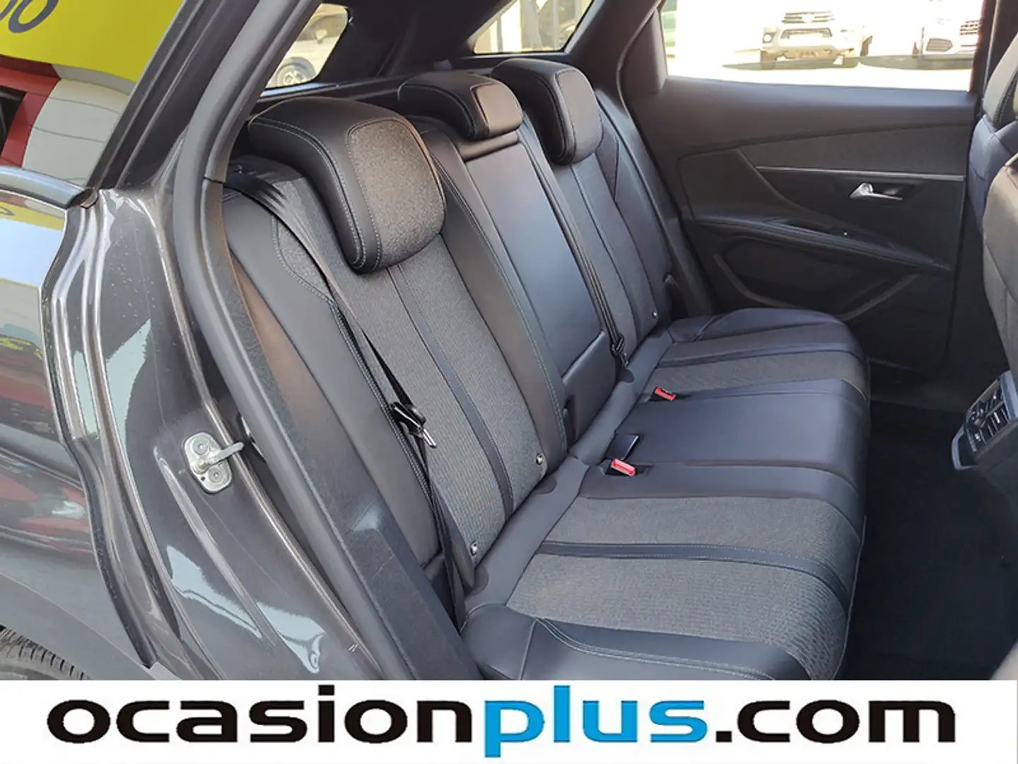 Foto Peugeot 3008 Peugeot 3008 PureTech 130 S&S Allure Pack EAT8 (130 CV)