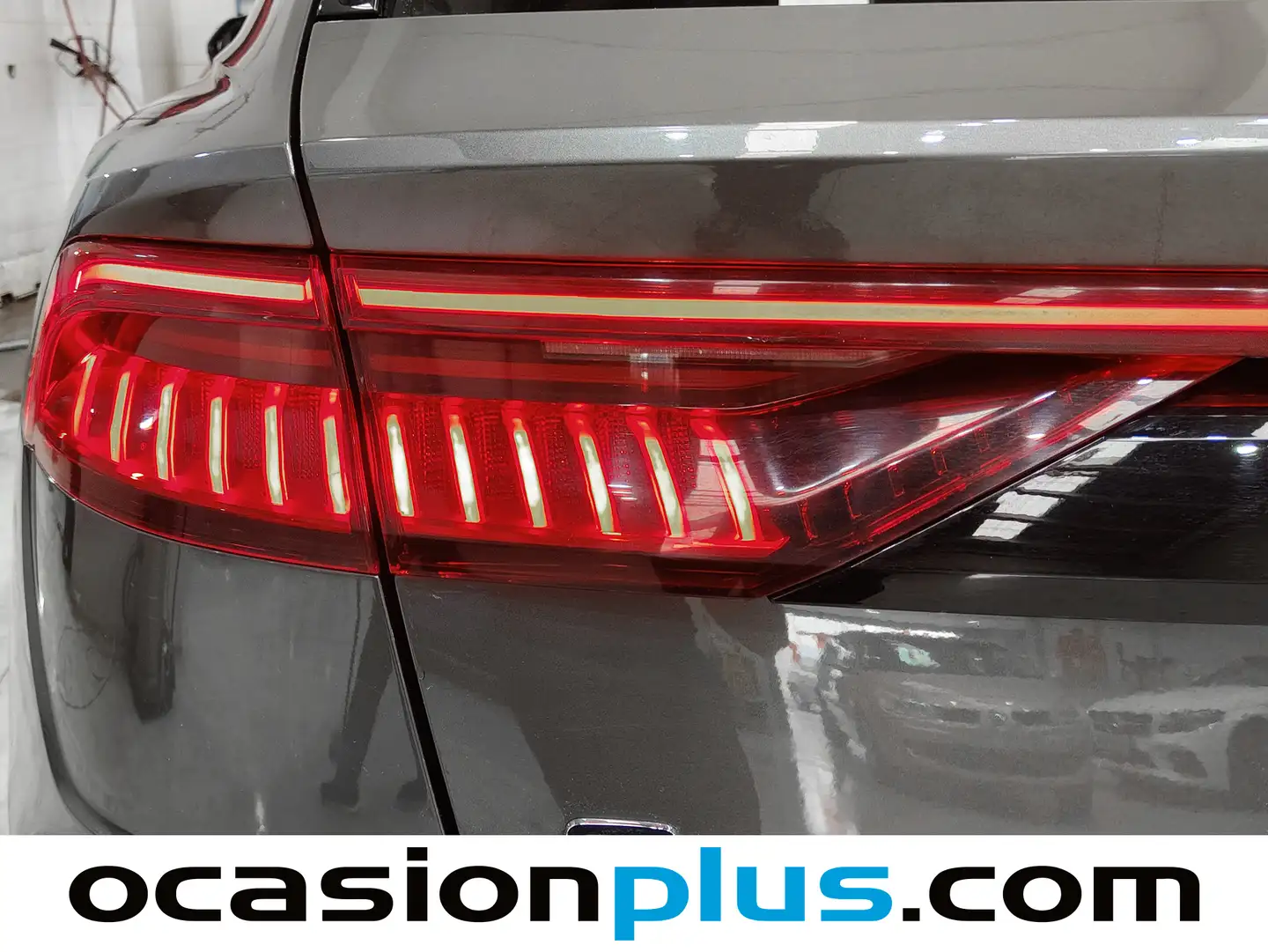 Foto Audi Q8 Audi Q8 50 TDI quattro (286 CV) tiptronic