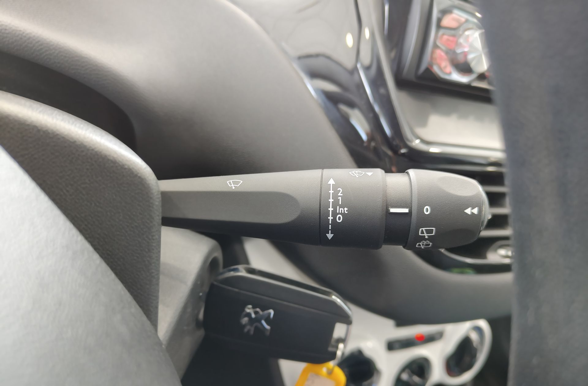 Peugeot 208 1.0 PureTech Like - foto 19