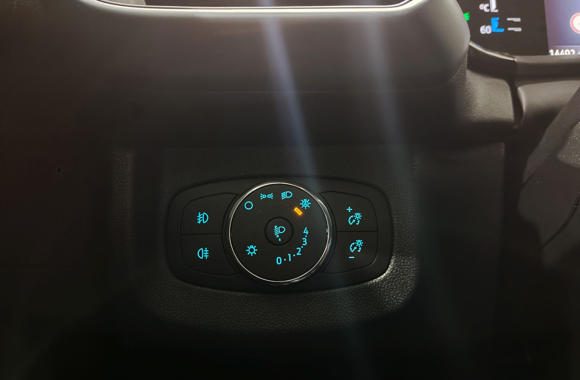 Ford Tourneo Courier 1.0 EcoBoost Active - foto 21