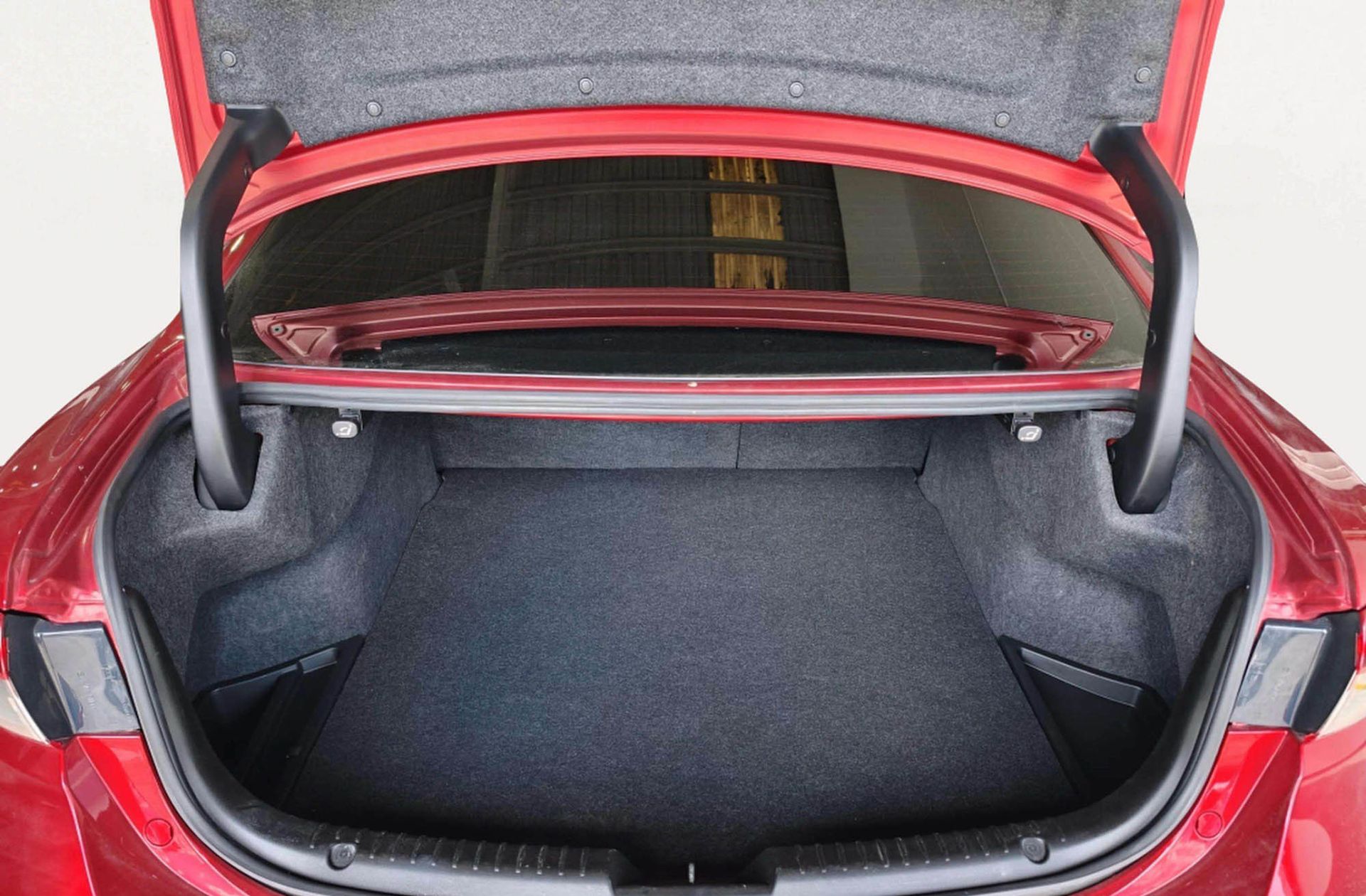 Mazda Mazda6 2.2 DE Luxury - foto 17
