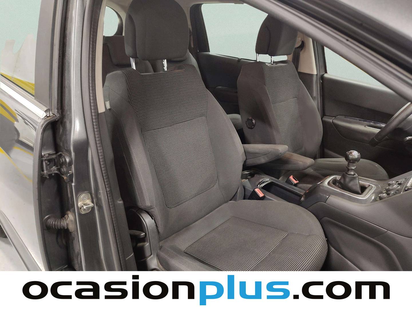 Peugeot 5008 Peugeot 5008 1.6 HDI Active (112 CV) 7 Plazas diésel