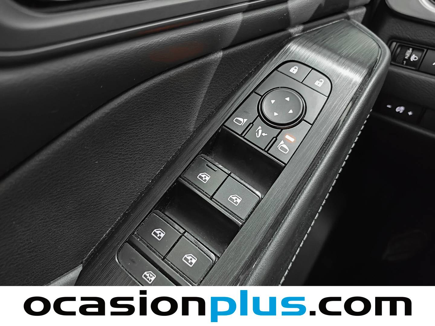 Foto Nissan QASHQAI Nissan Qashqai DIG-T 160 N-Connecta Xtronic (158 CV)