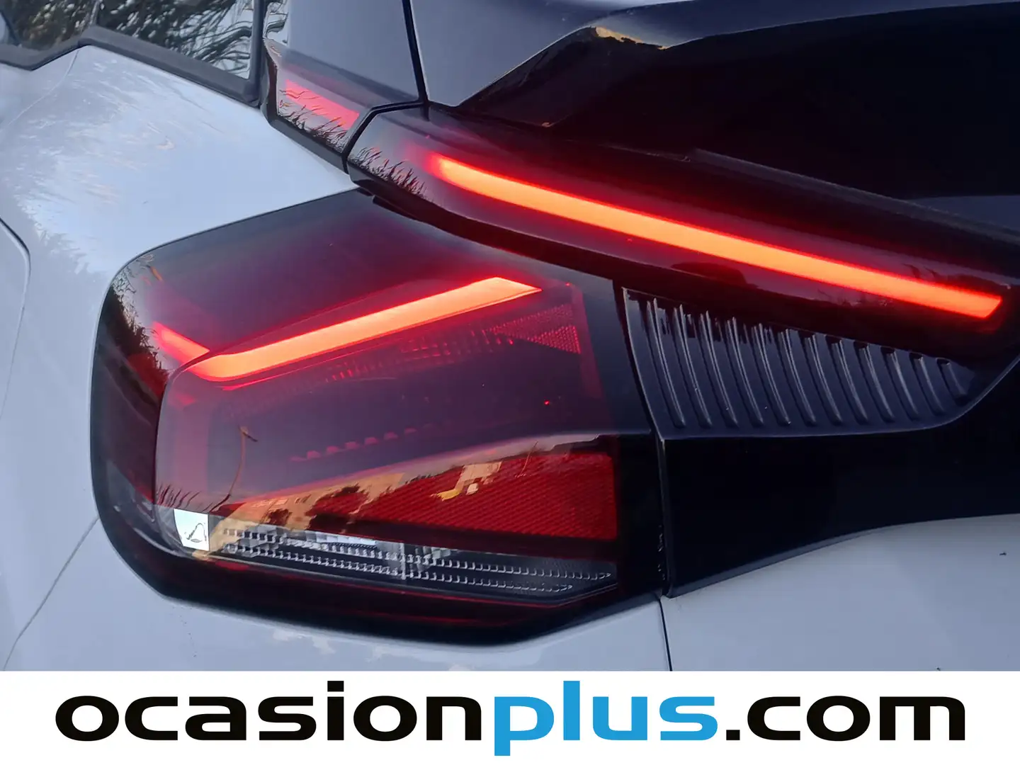 Foto Citroën C4 Citroen C4 BlueHDi 110 S&S Feel Pack (110 CV)