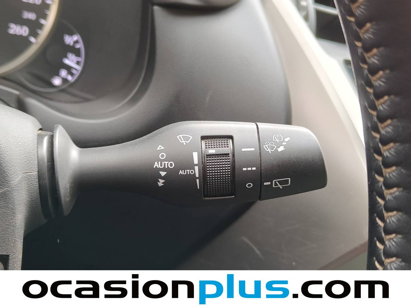 Foto Lexus NX Lexus NX 300h Business 2WD (197 CV)