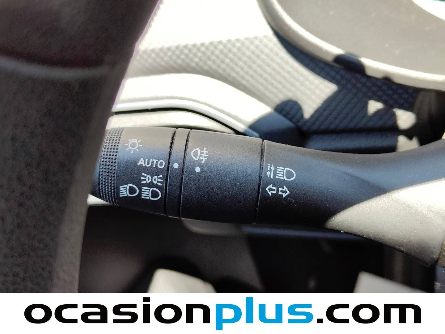 Equipamiento del Dacia Sandero Dacia Sandero Essential TCe (91 CV)