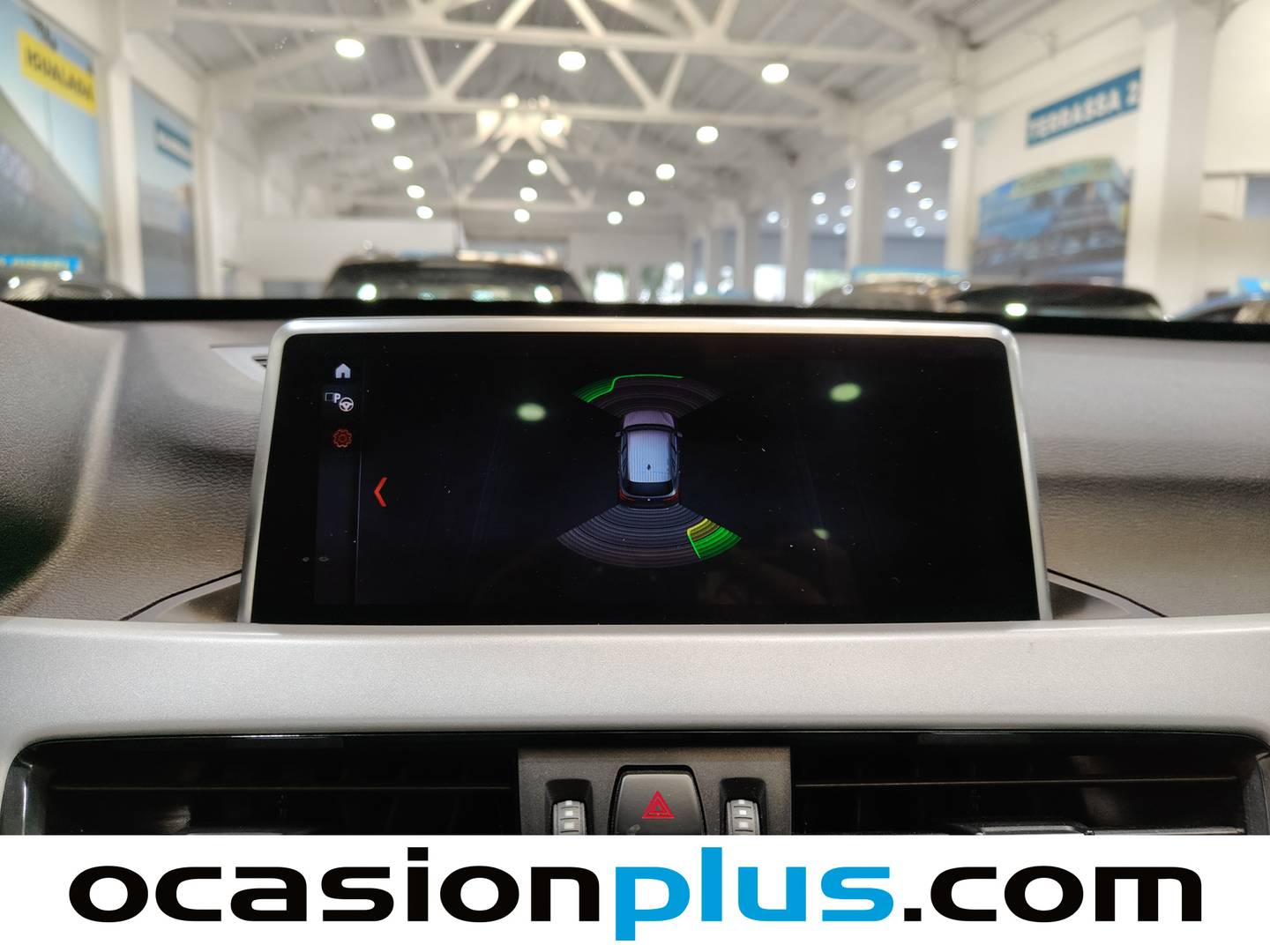 Foto BMW X1 BMW X1 sDrive18i (140 CV)