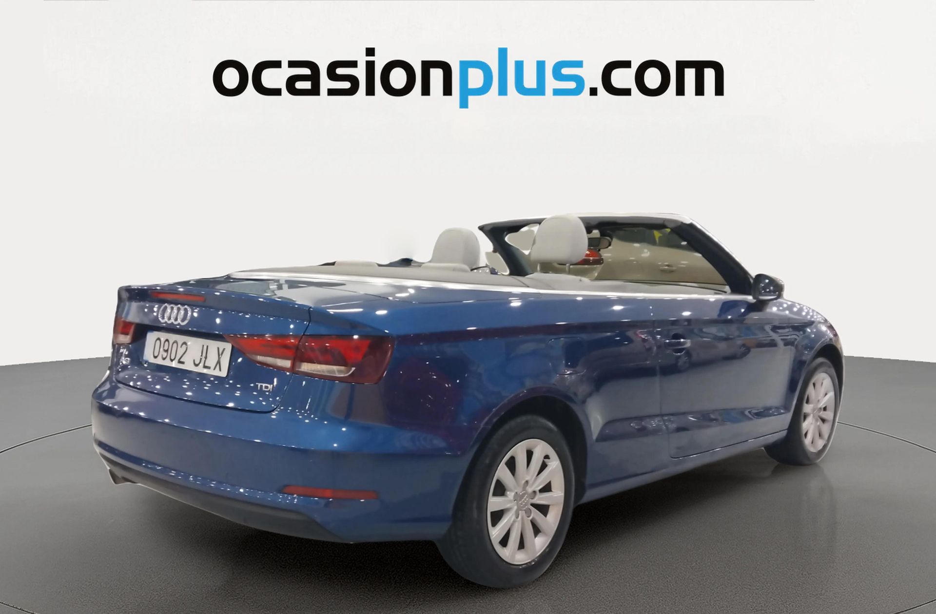 Audi A3 Cabrio Attraction 1.6 TDI CD - foto 5
