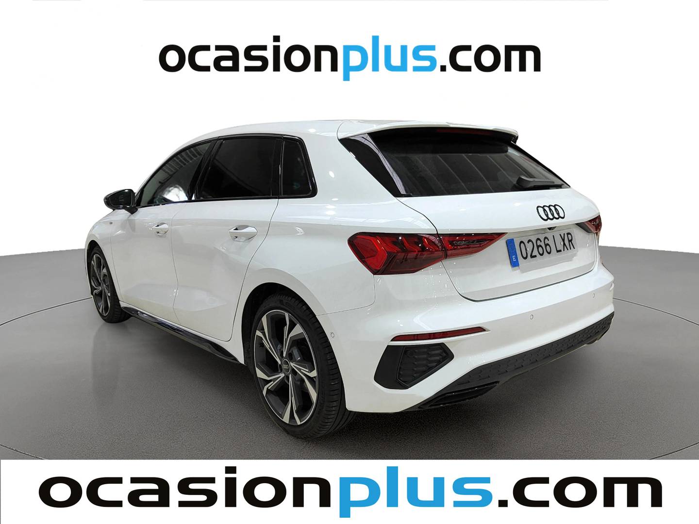 Foto trasera Audi A3 Audi A3 Sportback Black Line 35 TDI (150 CV) derecha