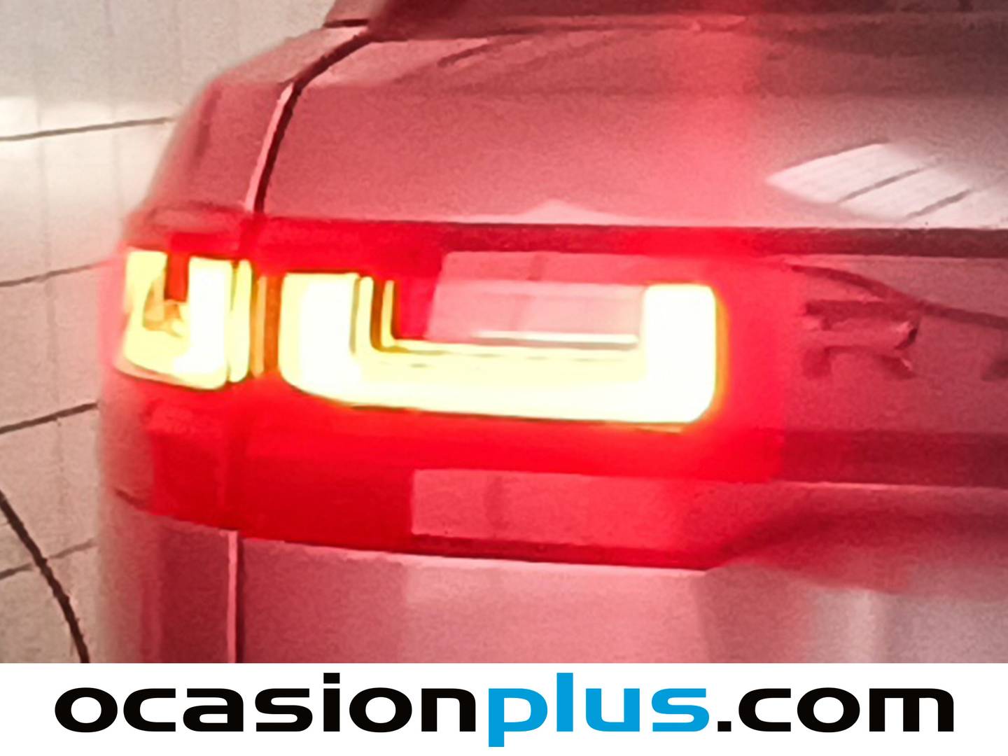 Foto Land Rover Range Rover Velar Land Rover Range Rover Velar 2.0 I4 R-Dynamic S 4WD Auto (204 CV)