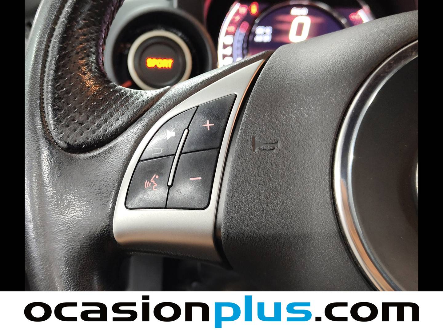 Equipamiento del Abarth 500 Abarth 500 1.4 16v T-Jet (140 CV)