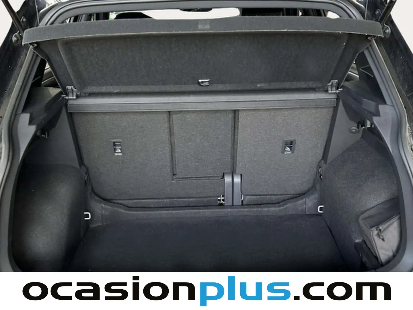 Foto Volkswagen Tiguan Volkswagen Tiguan Sport 1.5 TSI (150 CV) DSG Pack R-Line