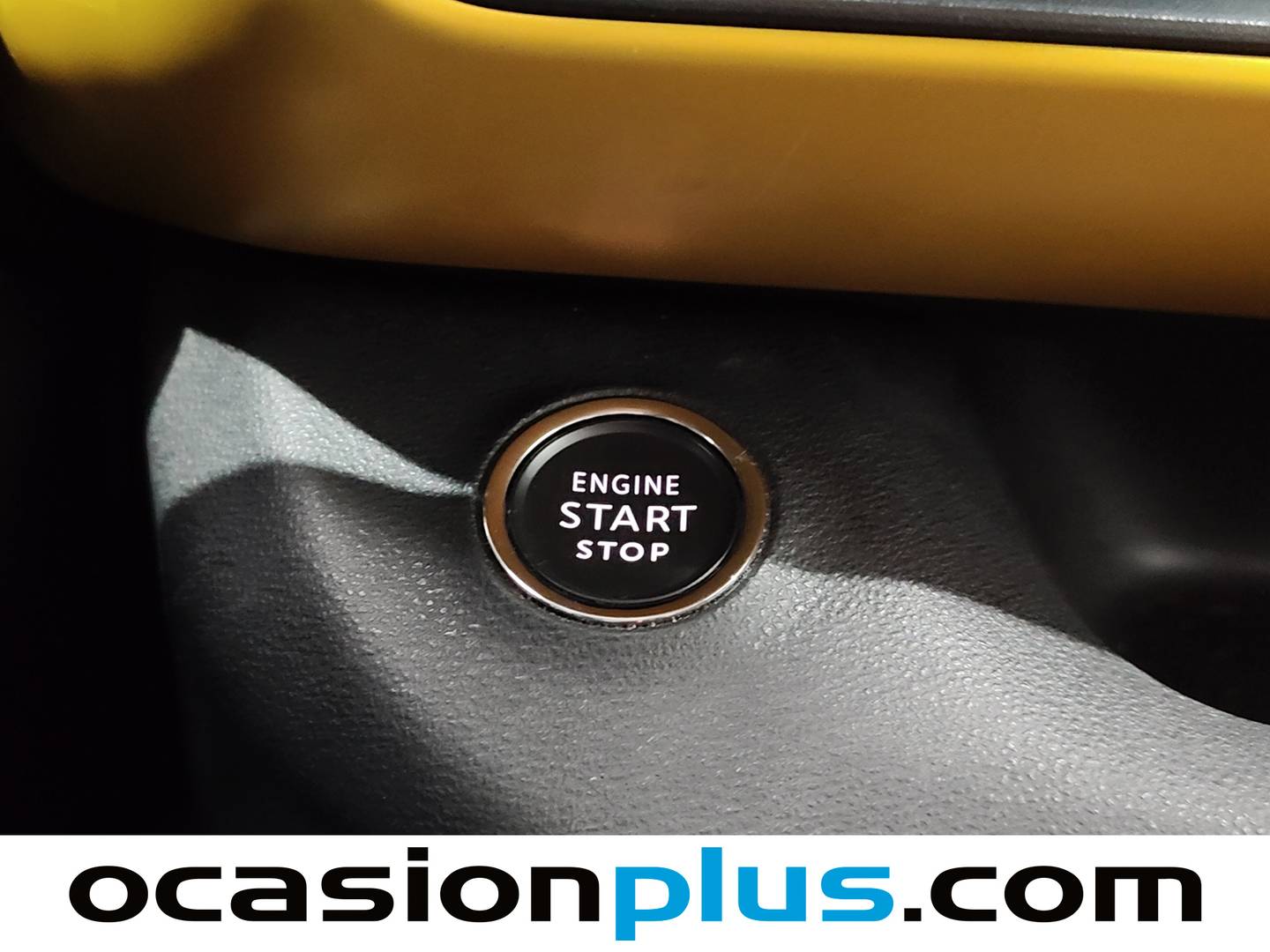 Foto Jeep Avenger Jeep Avenger 1.2 G Summit (100 CV)