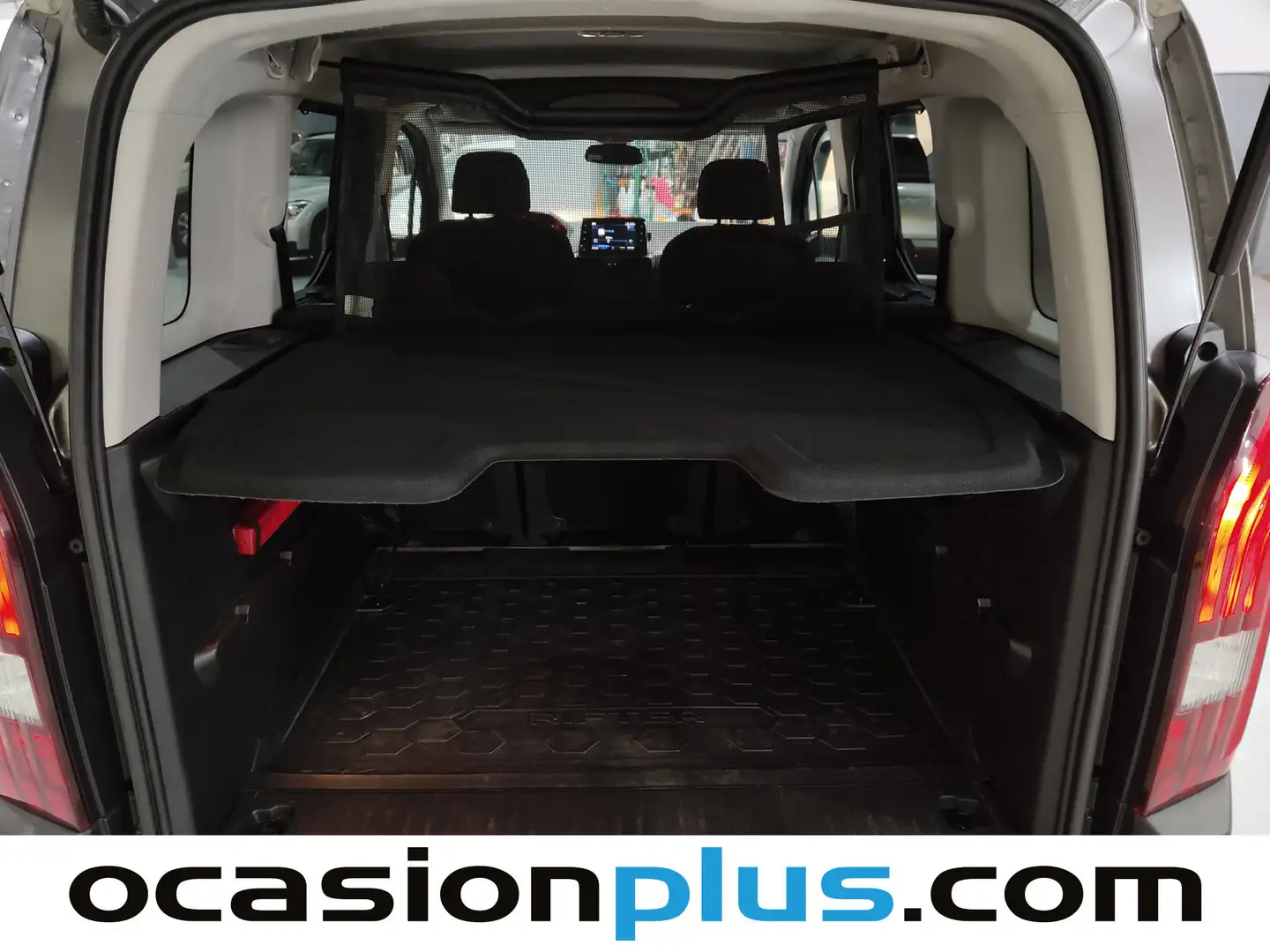 Foto Peugeot Rifter Peugeot Rifter BlueHDi 100 GT Line Standard (100 CV)