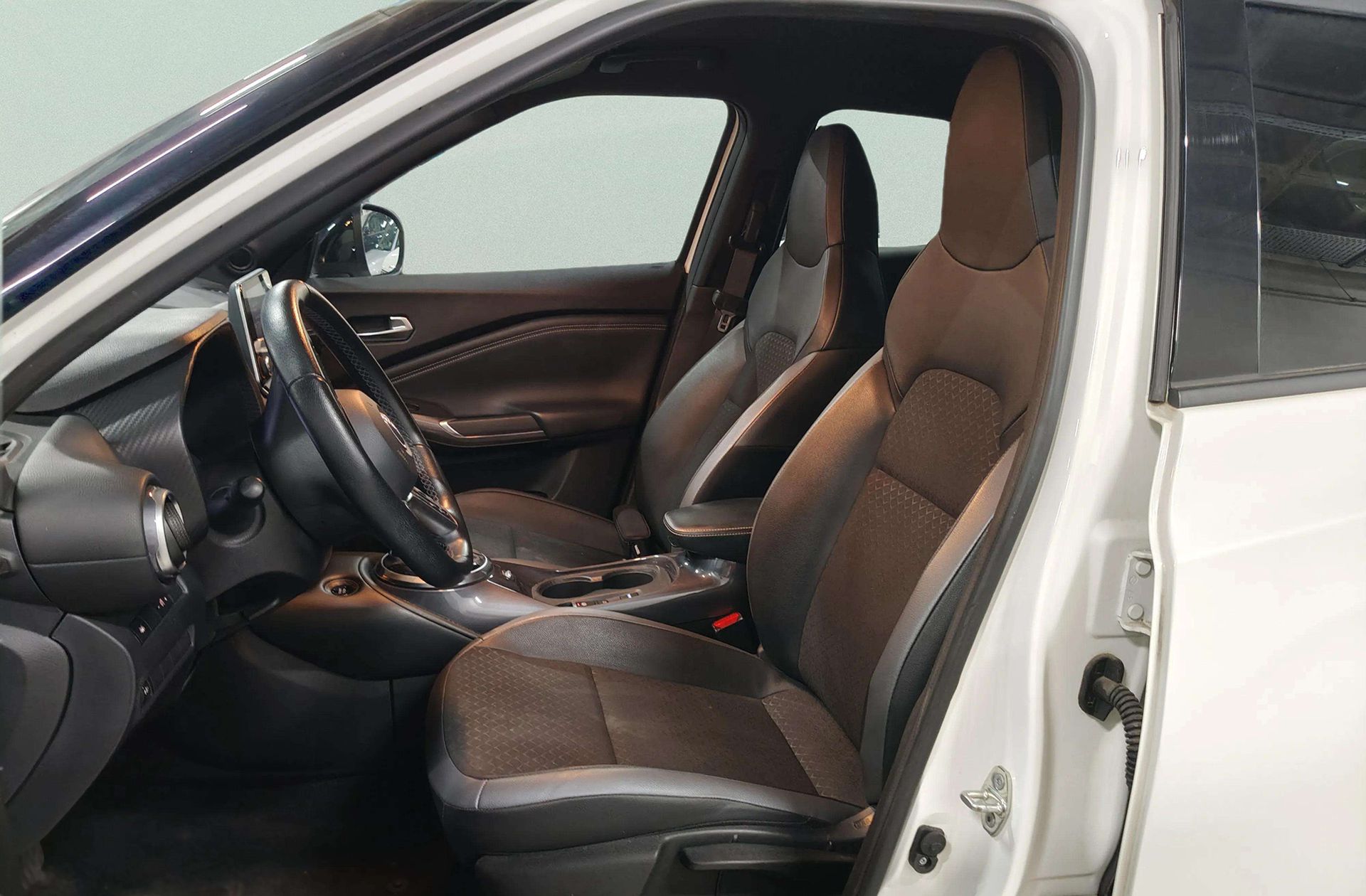 Nissan Juke 1.6 Hybrid N-Connecta - foto 11