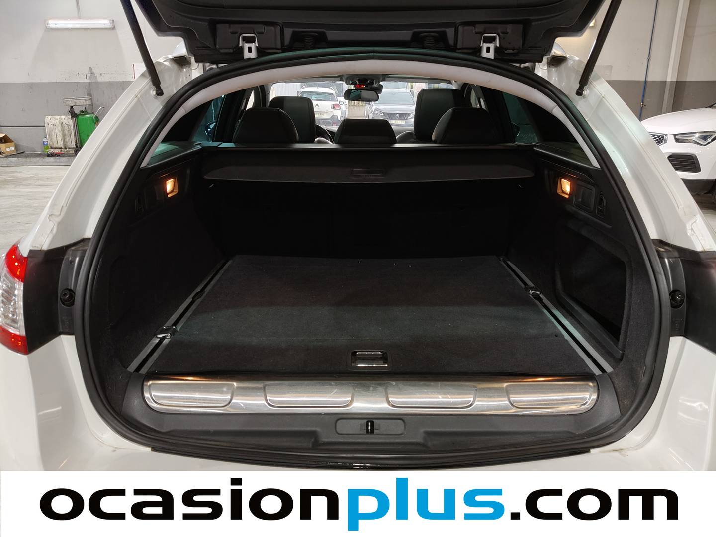 Fotos maletero Peugeot 508 Peugeot 508 RXH 2.0 HDI Full Hybrid (200 CV)