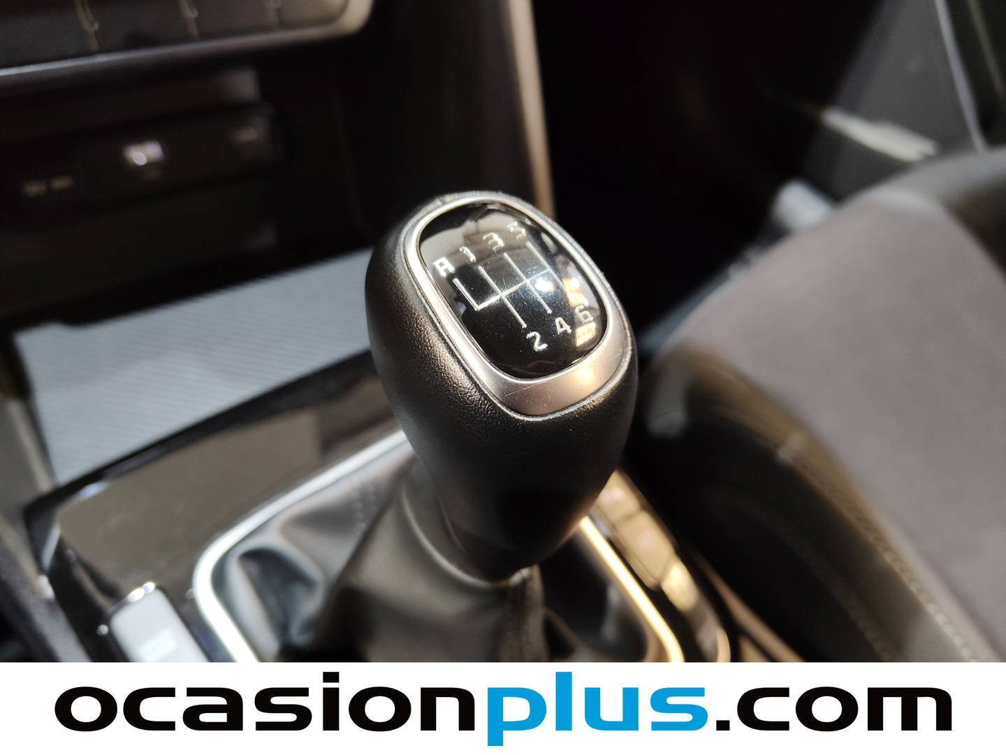 Foto KIA Sportage Kia Sportage 1.6 CRDi MHEV Business 4x2  (136 CV)