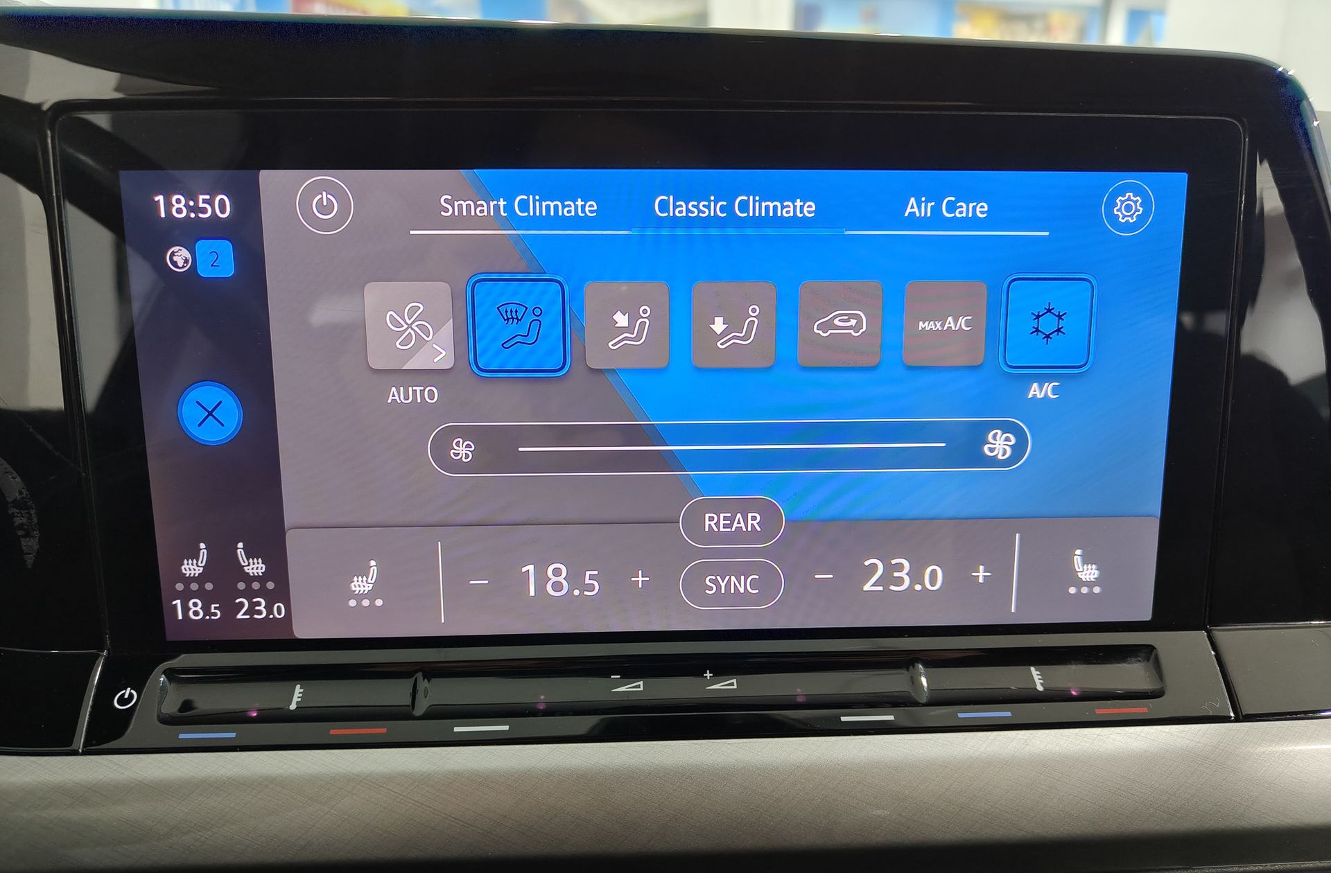 Volkswagen Golf Variant Life 2.0 TDI - foto 33