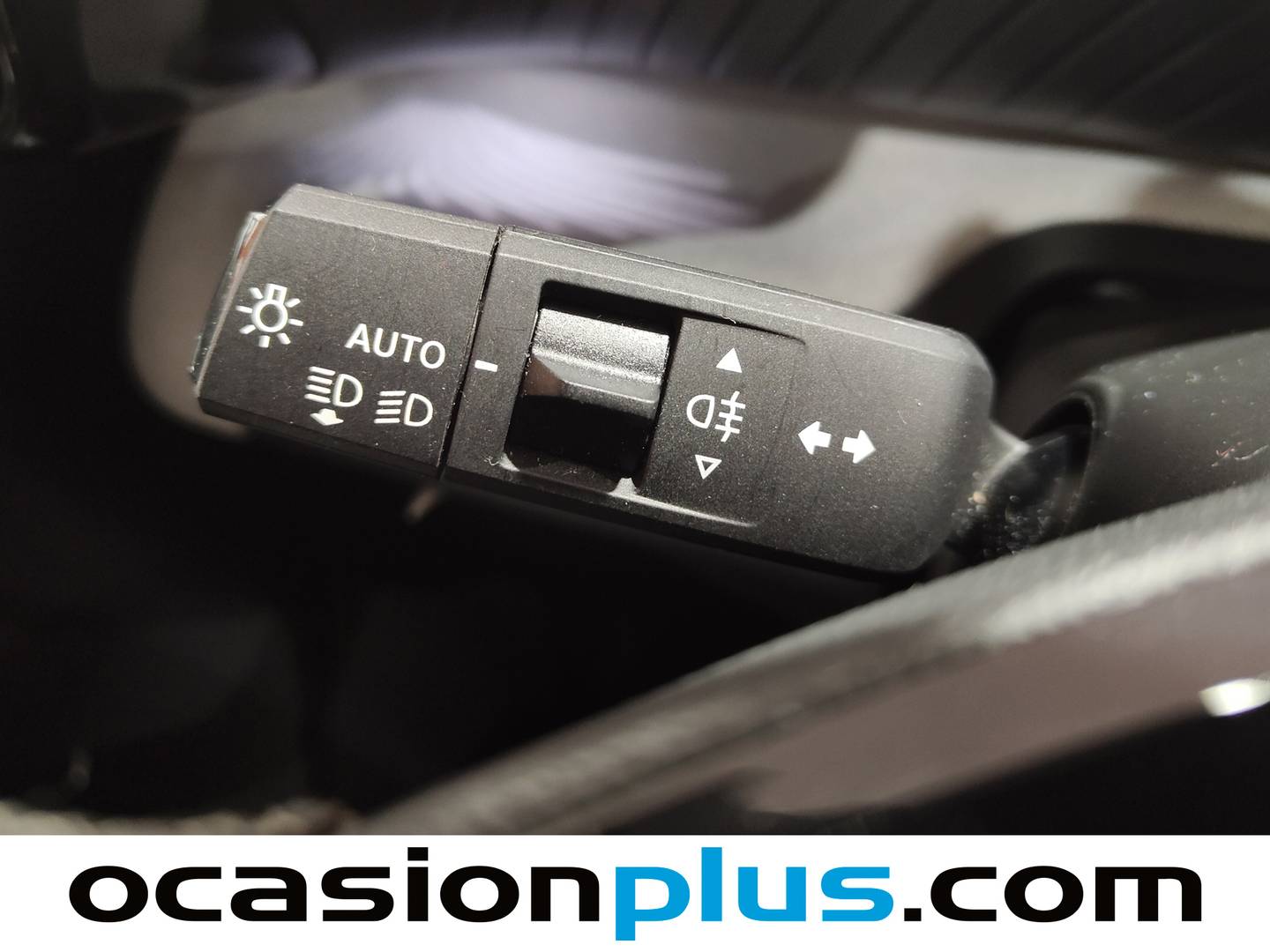 Accesorios del Citroën C3 Aircross Citroën C3 Aircross Hybrid 145 Plus e-DCS6 (145 CV)