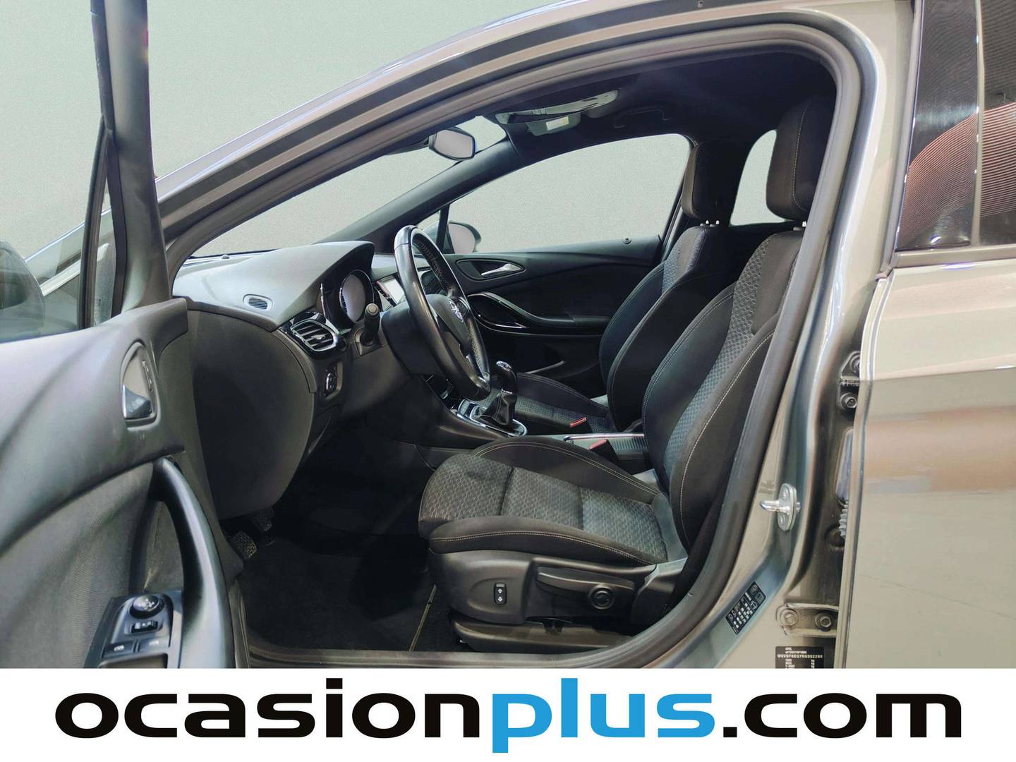 Foto asientos delanteros Opel Astra Opel Astra 1.6 CDTi S&S Dynamic (136 CV)