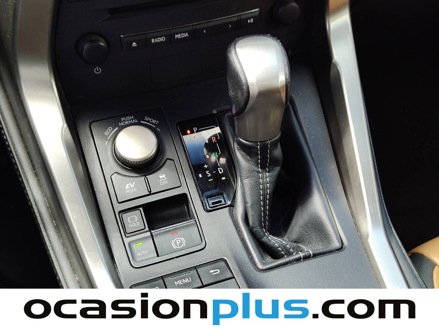 Lexus NX Lexus NX 300h Executive 4WD (197 CV) de ocasión