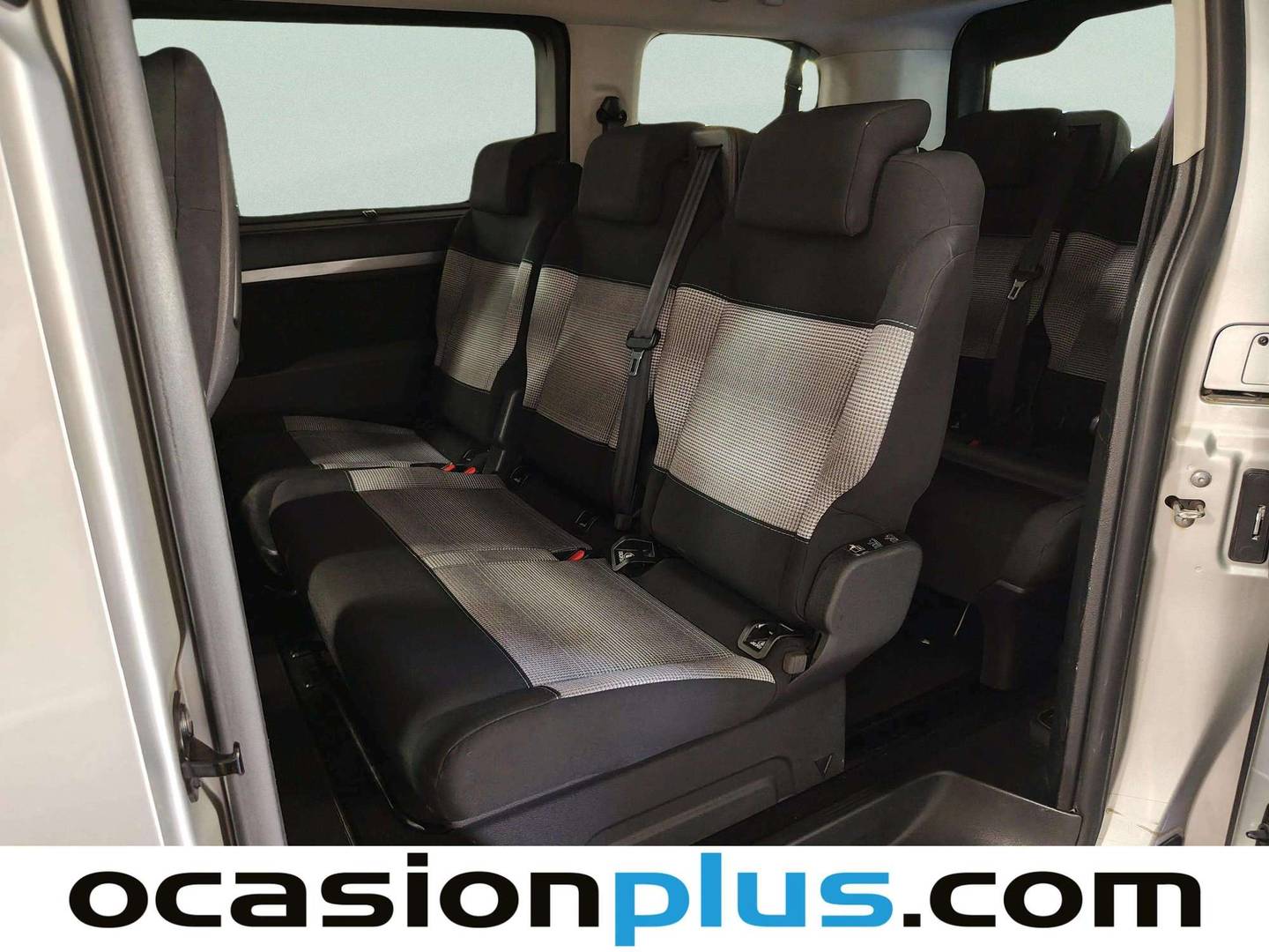 Foto asientos traseros Citroën Spacetourer Citroën Spacetourer BlueHDi 150 S&S Feel Talla M (150 CV) 7 Plazas