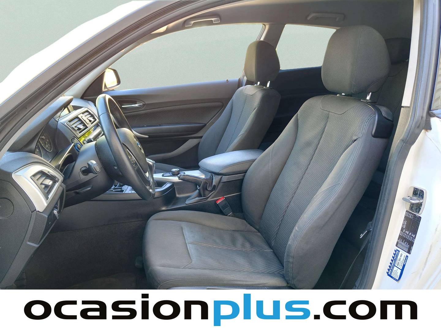 Foto asientos delanteros BMW Serie 1 BMW Serie 1 118d  (150 CV)