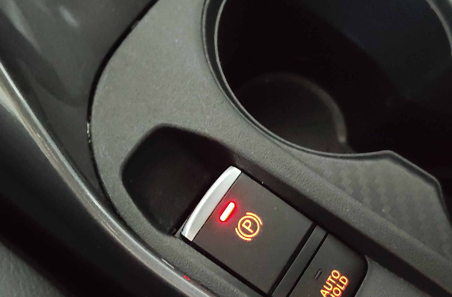 Nissan Juke 1.6 Hybrid N-Connecta - foto 27