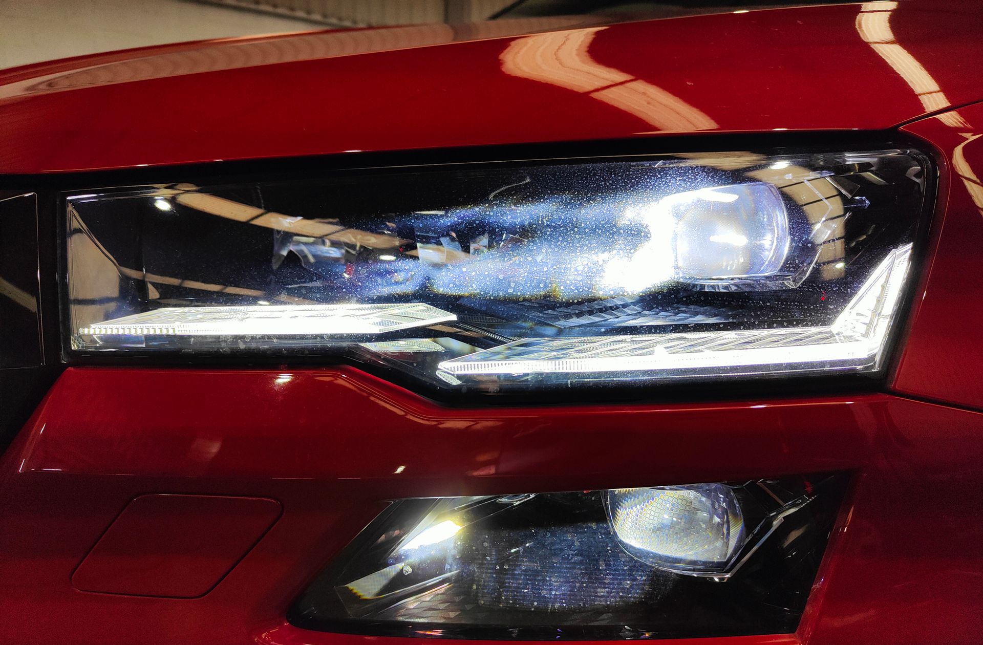 Škoda Karoq 1.5 TSI ACT Sportline DSG - foto 14