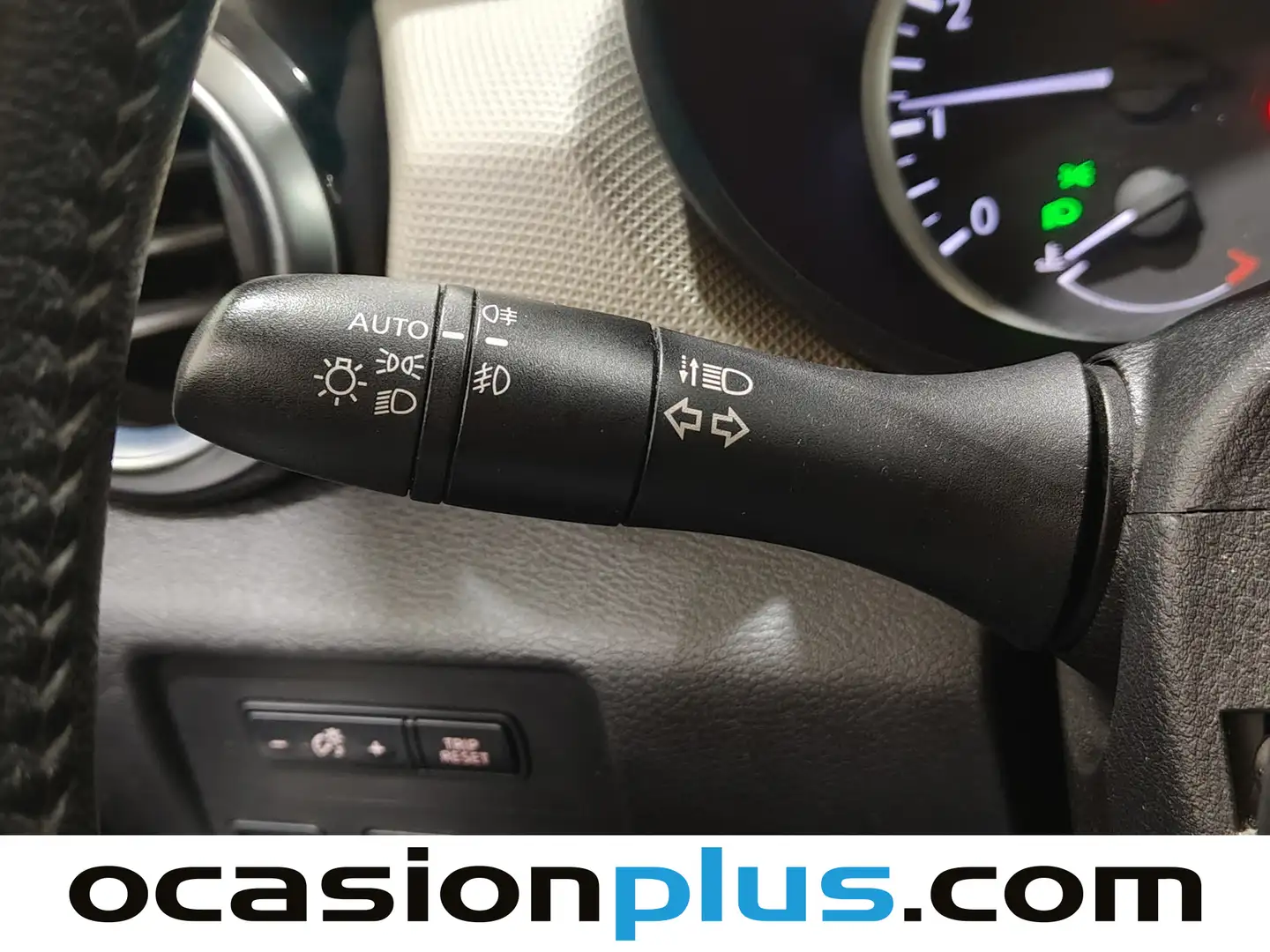 Foto Nissan Micra Nissan Micra IG-T S&S N-Connecta (90 CV)