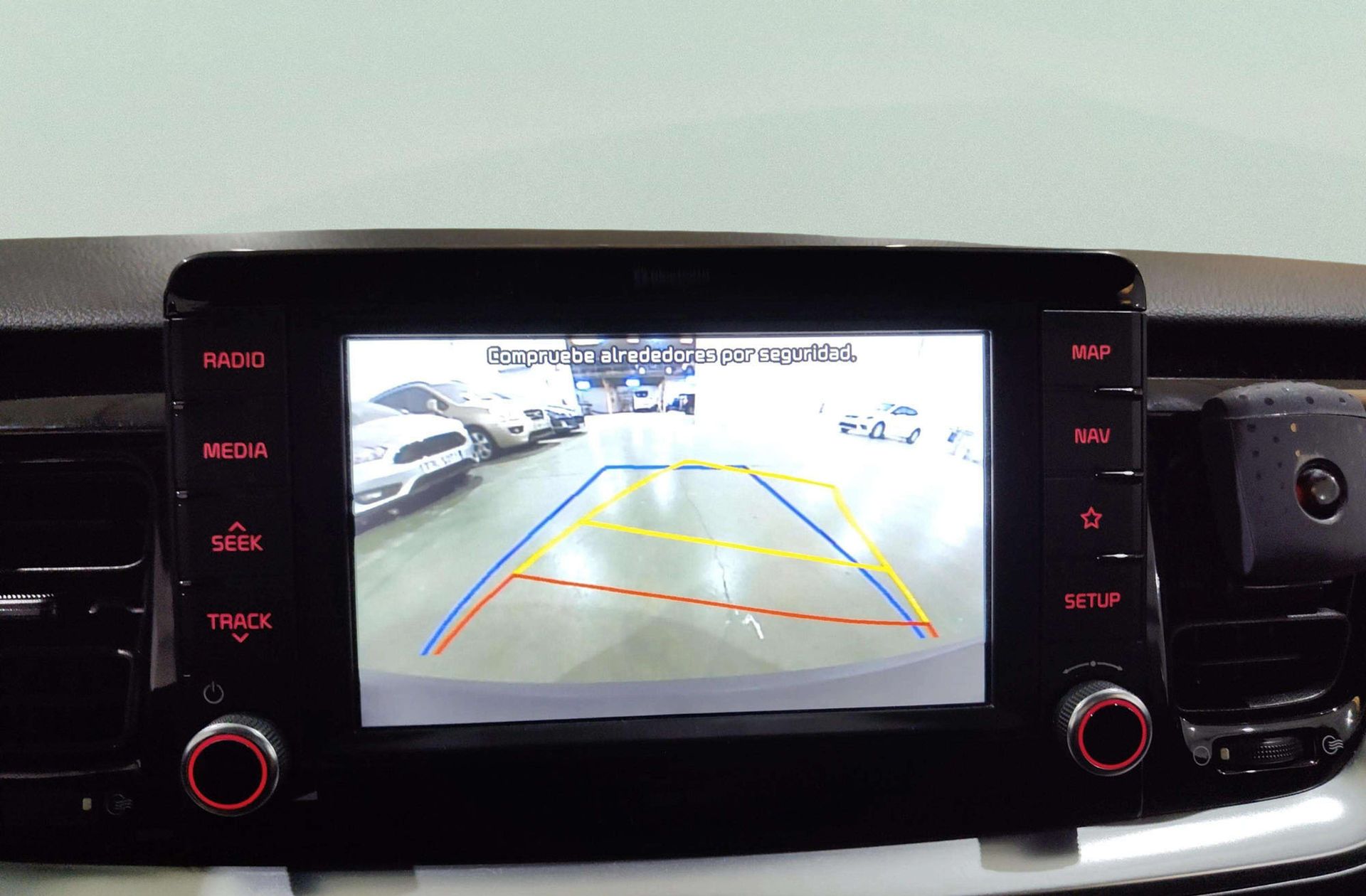 Kia Stonic 1.0 T-GDi Drive - foto 9