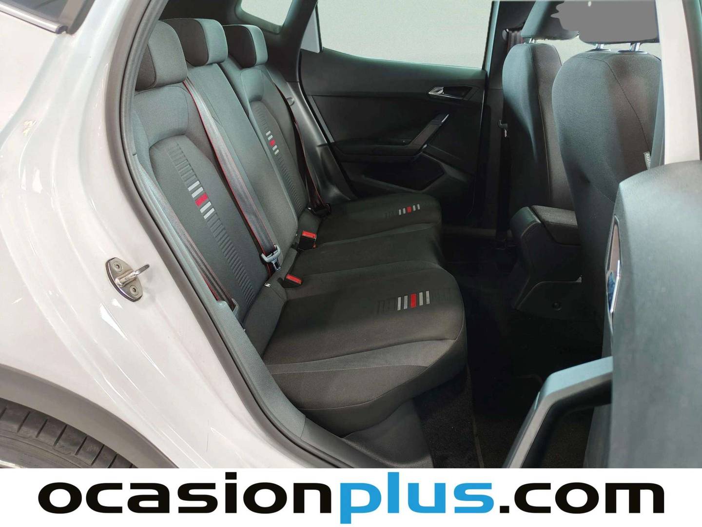Seat Arona Seat Arona 1.0 TSI Ecomotive FR Edition (115 CV) de segunda mano