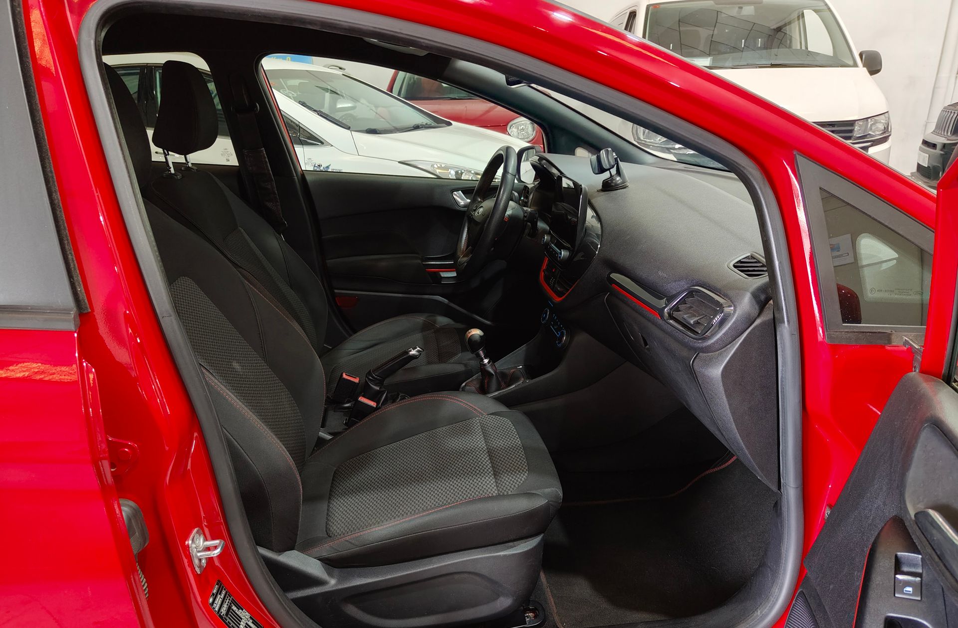 Ford Fiesta 1.0 EcoBoost ST-Line - foto 17
