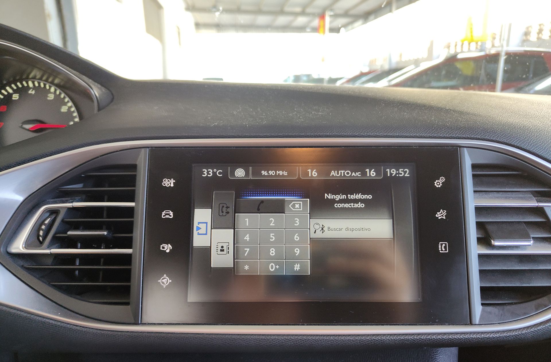 Peugeot 308 PureTech 130 Style EAT6 - foto 30