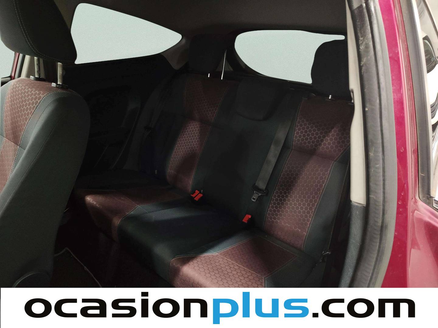 Foto asientos traseros Ford Fiesta Ford Fiesta 1.4 Titanium (96 CV)