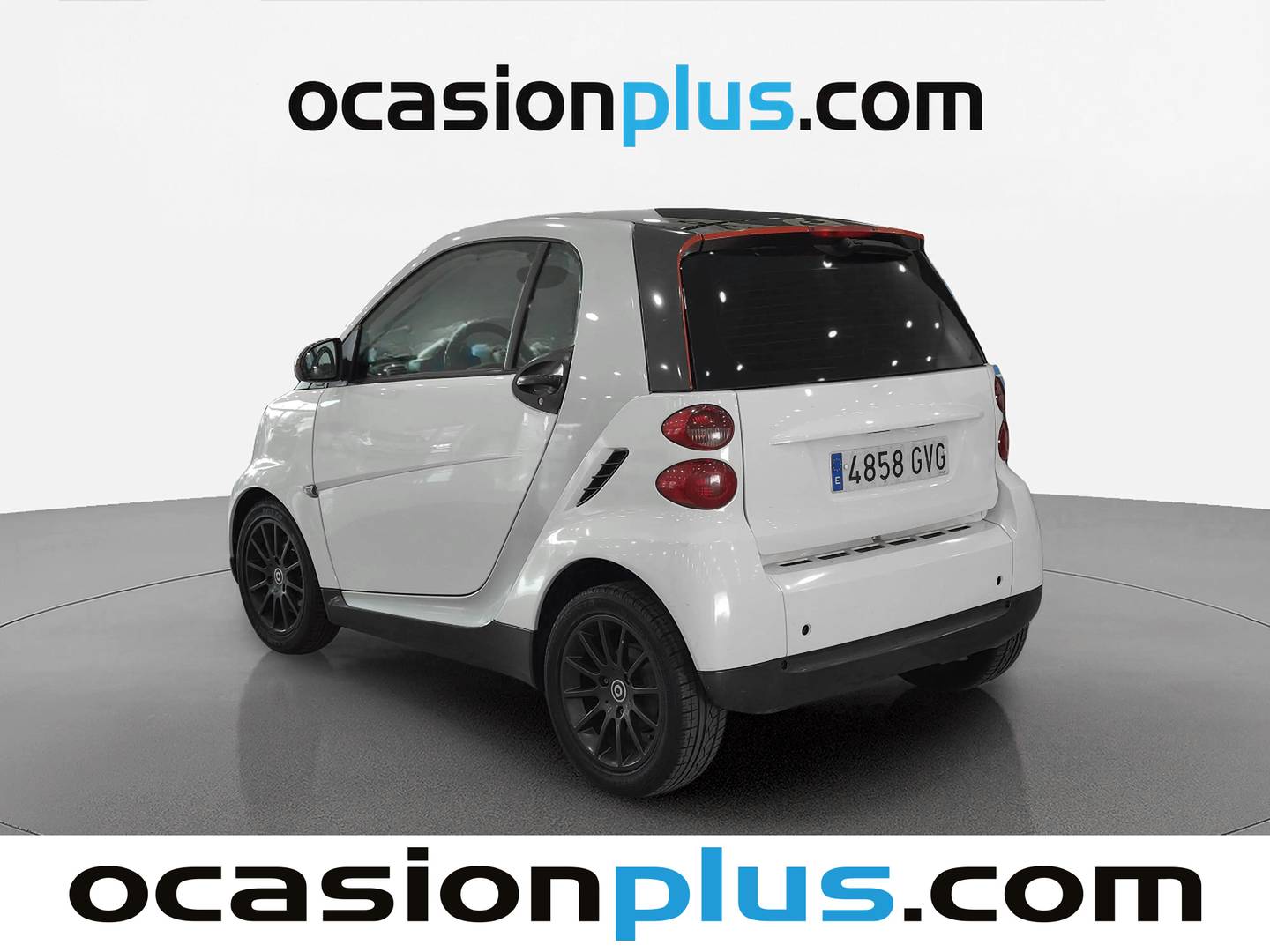 Foto trasera Smart fortwo Smart ForTwo Coupe Passion (71 CV) izquierda