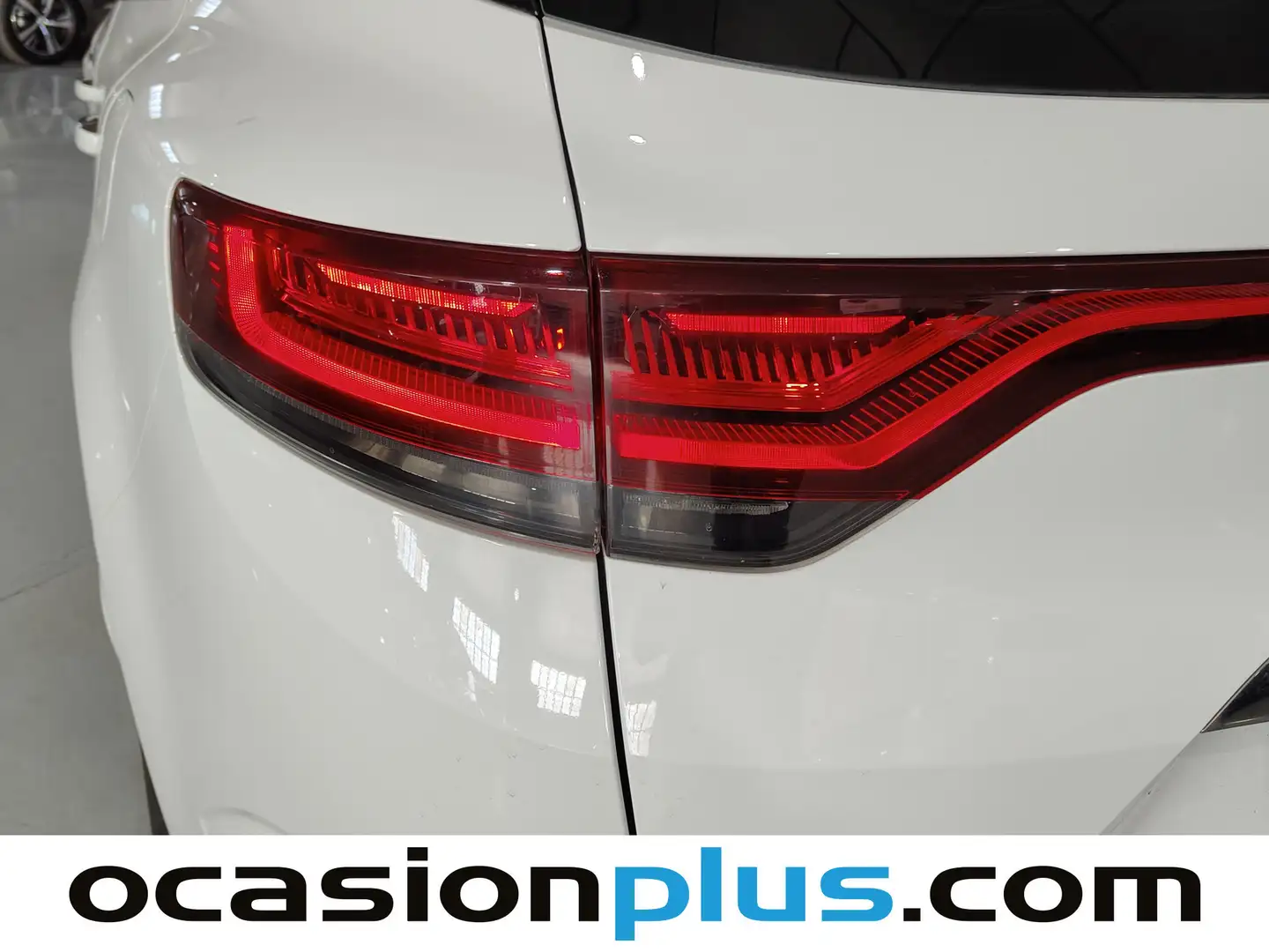 Foto Renault Mégane Renault Megane Sport Tourer E-TECH Intens (160 CV)