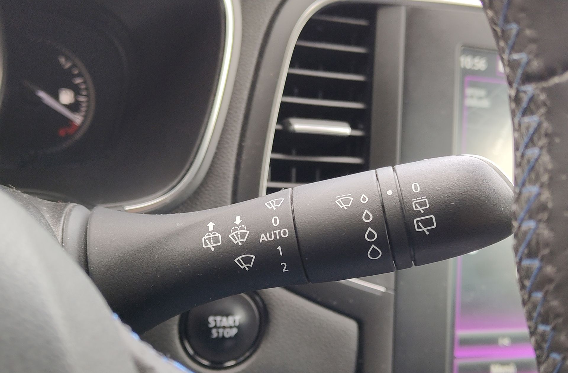 Renault Mégane GT Line TCe GPF EDC - foto 36