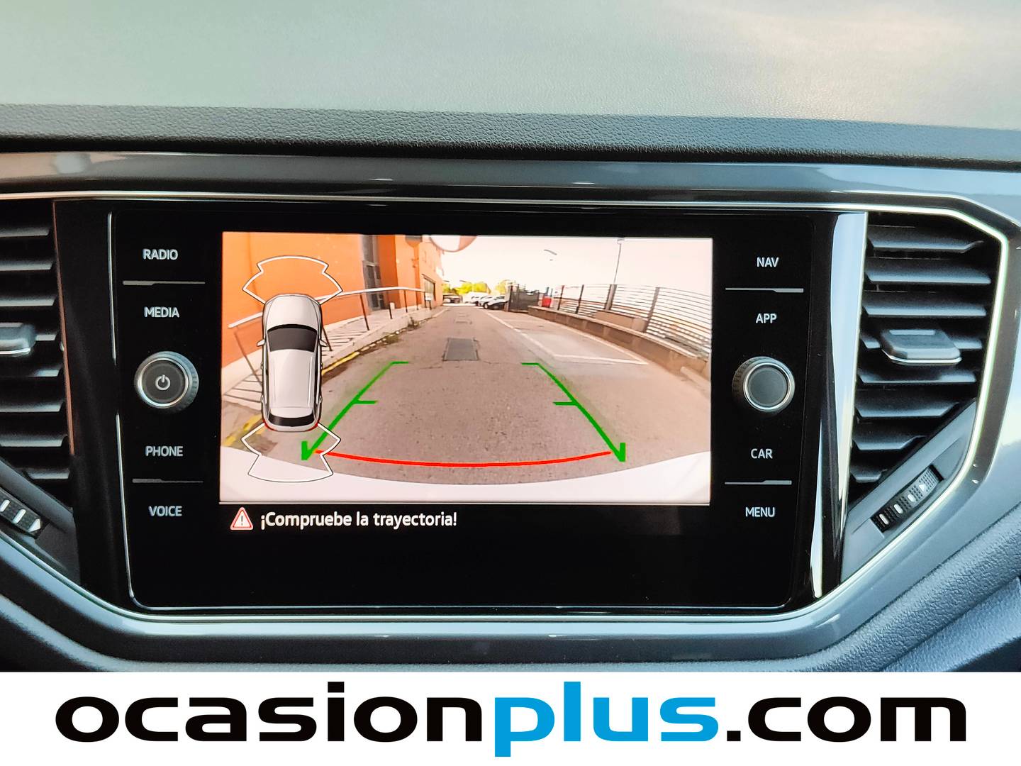 Equipamiento del Volkswagen T-Roc Volkswagen T-Roc Sport 2.0 TDI (150 CV) DSG