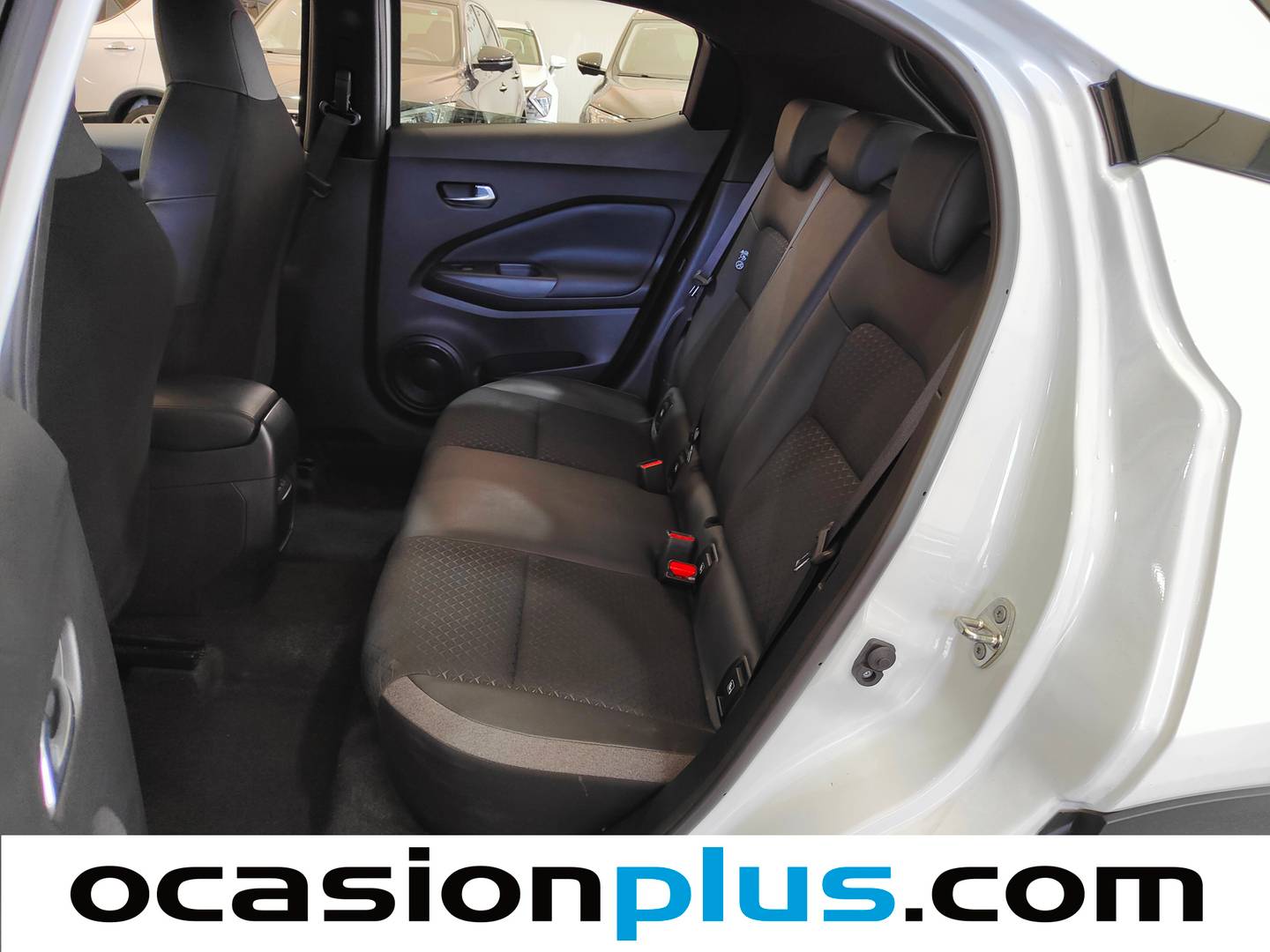 Foto Nissan JUKE Nissan Juke DIG-T N-Connecta 4x2 DCT (114 CV)