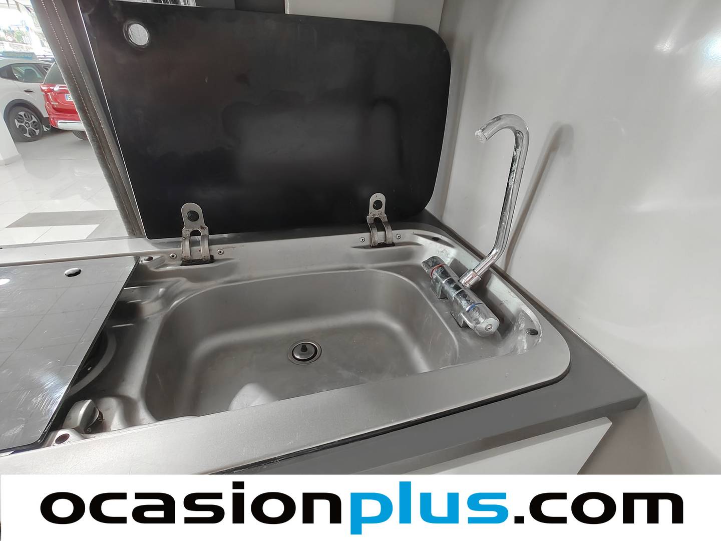 Challenger V114 Challenger V114 VIP (140 CV) 2 Plazas diésel