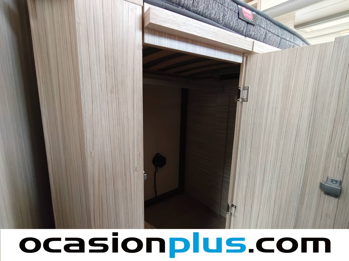 Elnagh T-LOFT 530 Elnagh T-LOFT 530 530 (140 CV) 5 Plazas km 0