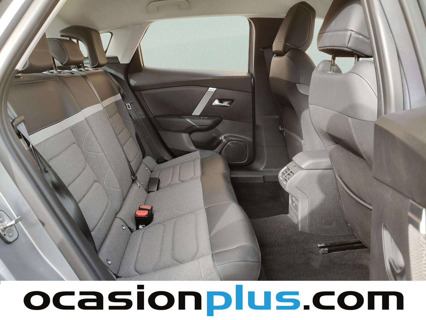 Citroën C4 Citroen C4 PureTech 130 S&S 6v Plus (131 CV) gasolina