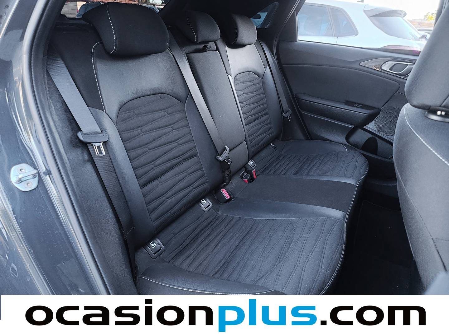 KIA Ceed KIA Ceed 1.5 MHEV GT Line DCT (160 CV) híbrido