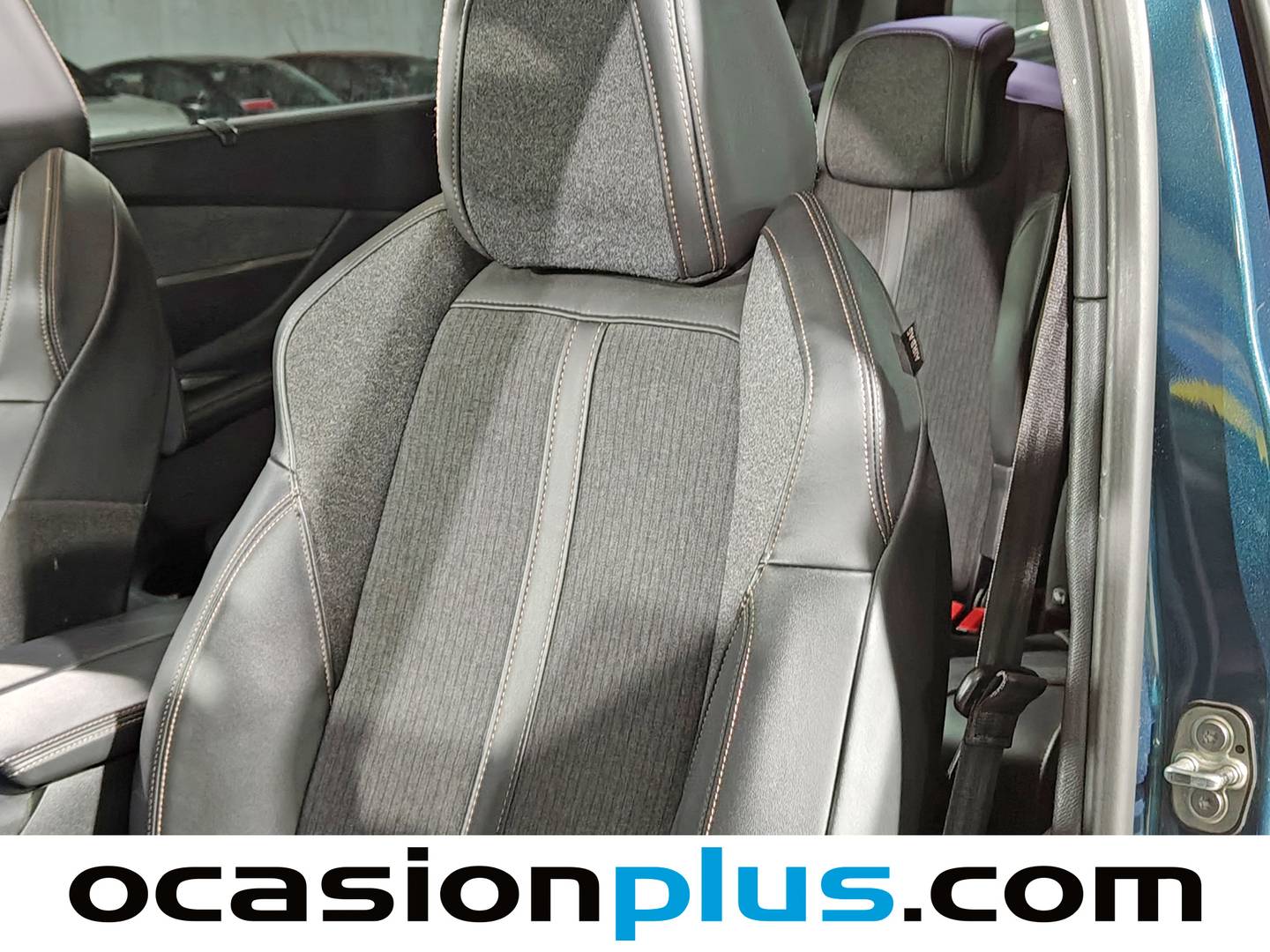 Acabados Peugeot 5008 Peugeot 5008 BlueHDI 130 S&S GT EAT8 7 Plazas (130 CV)