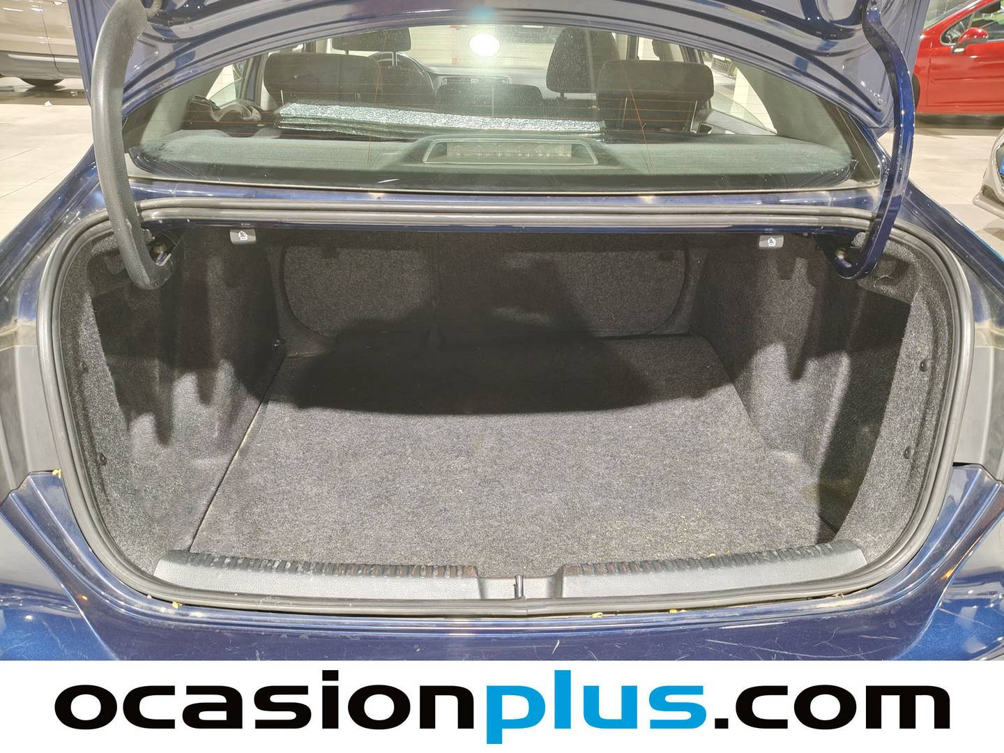 Fotos maletero Volkswagen Jetta Volkswagen Jetta 1.6 TDI Advance BMT (105 CV)