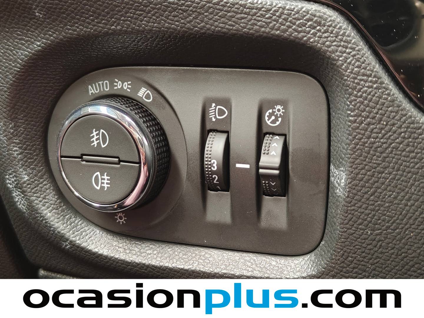 Opel Corsa Opel Corsa 1.2T XHL Edition (100 CV) seminuevo